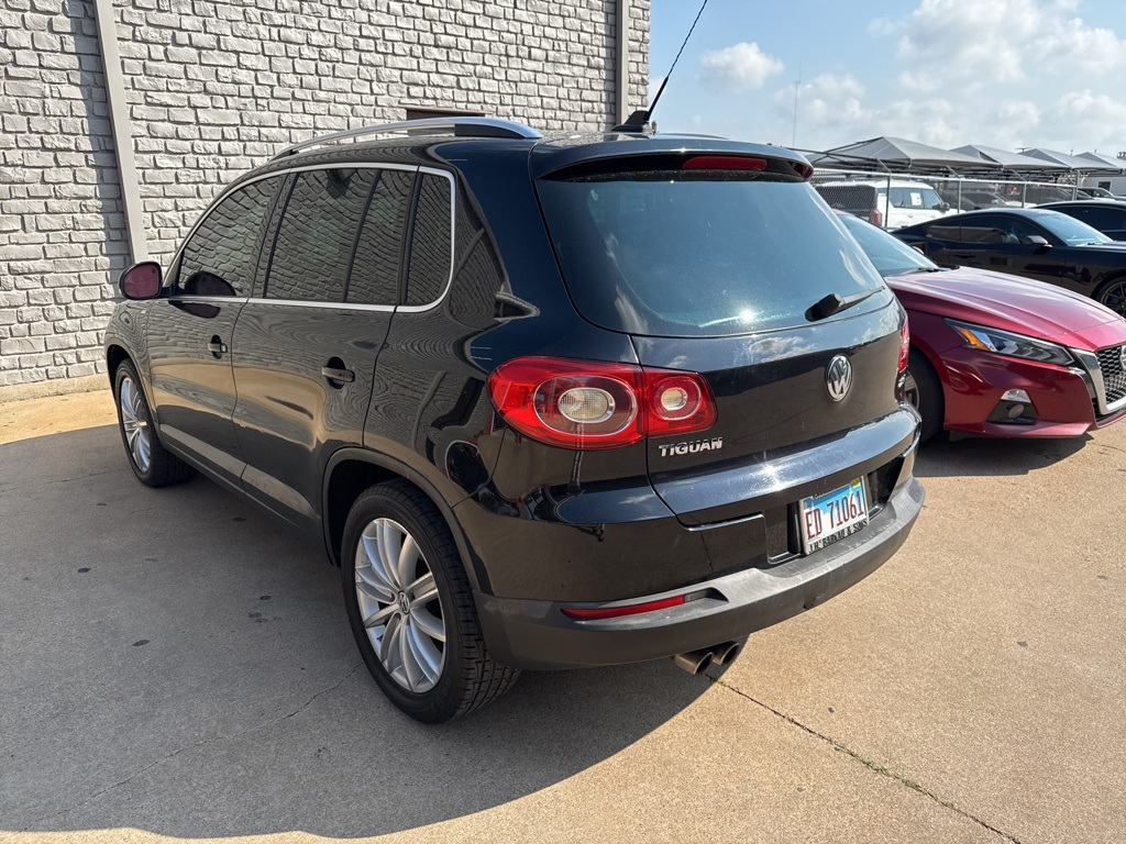 Used 2010 Volkswagen Tiguan Wolfsburg Edition with VIN WVGAV7AX9AW002074 for sale in Granbury, TX