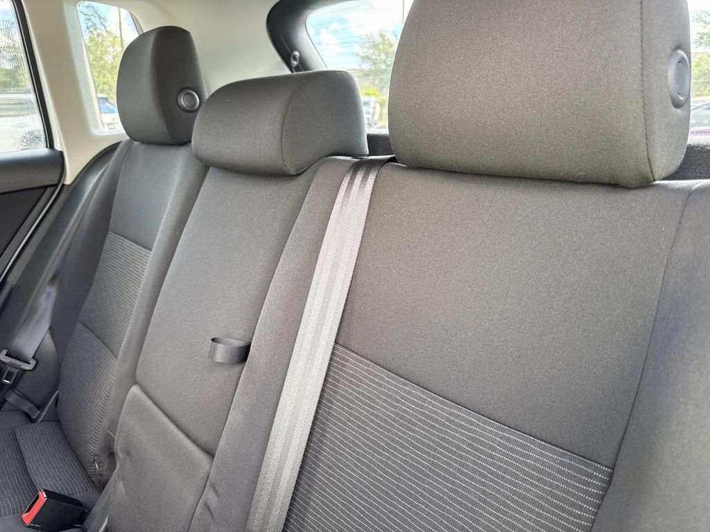 2017 Volkswagen Tiguan S photo 11