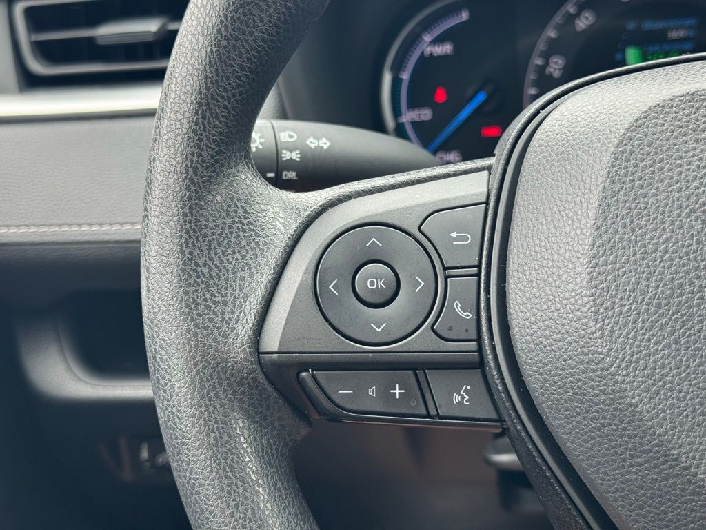 2024 Toyota RAV4 Hybrid LE photo 24