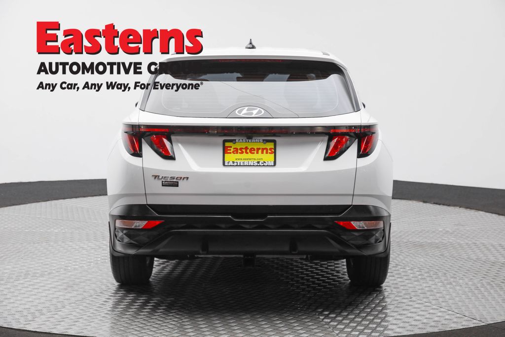 2024 Hyundai Tucson SE photo 6