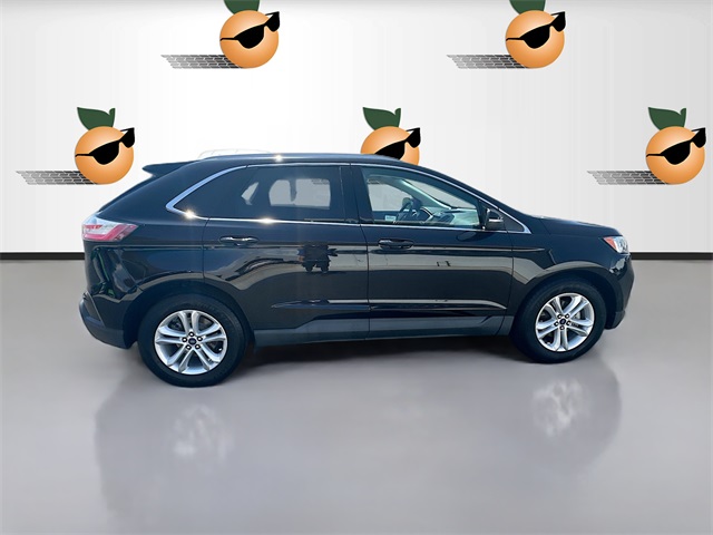 2020 Ford Edge SEL photo 8