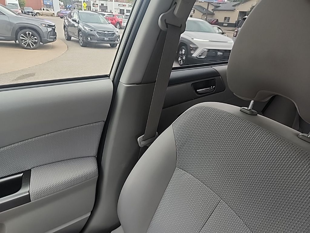 2011 Subaru Forester 2.5X Premium photo 14