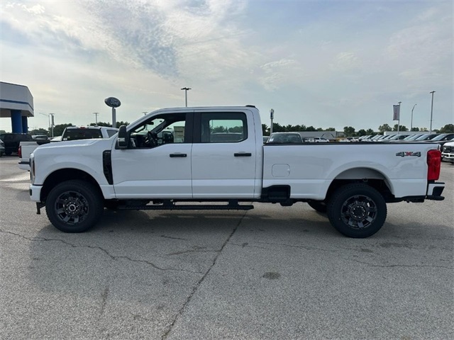 2026 Ford F-250 XL photo 2