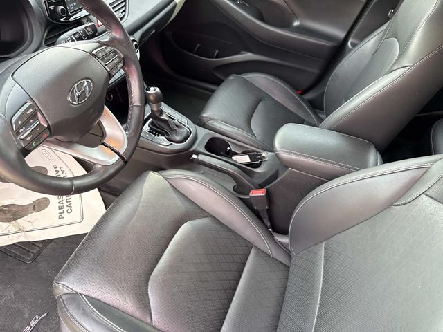 2019 Hyundai Elantra GT Base photo 19