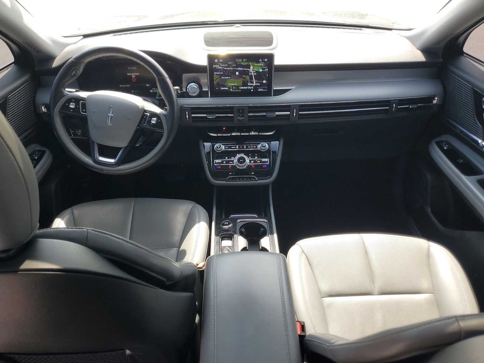 2022 Lincoln Corsair Grand Touring photo 11