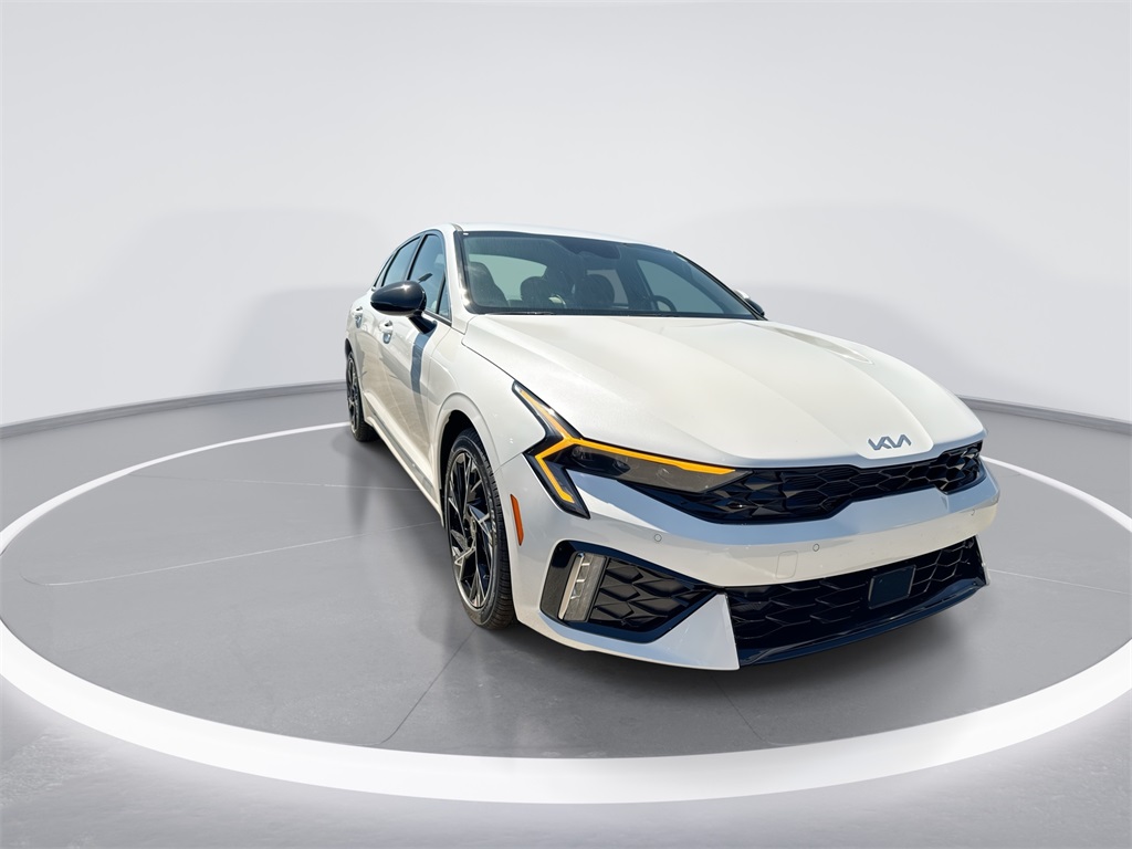 2026 Kia K5 GT-Line photo 2