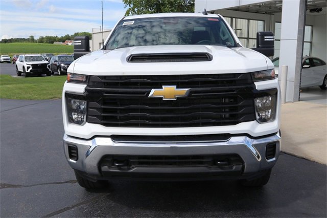 2024 Chevrolet Silverado 3500HD Work Truck photo 2