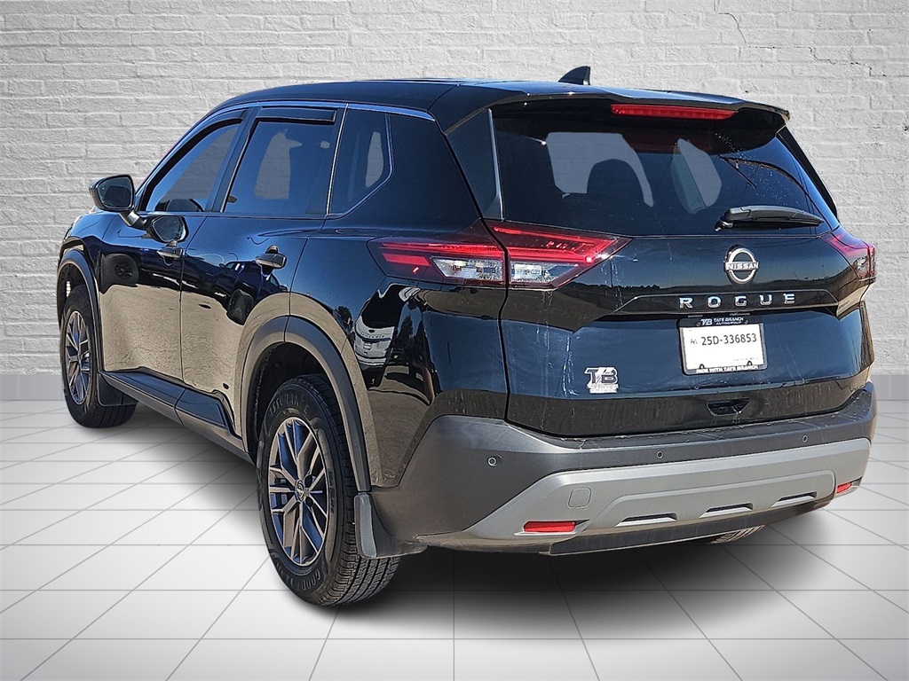 2022 Nissan Rogue S photo 3
