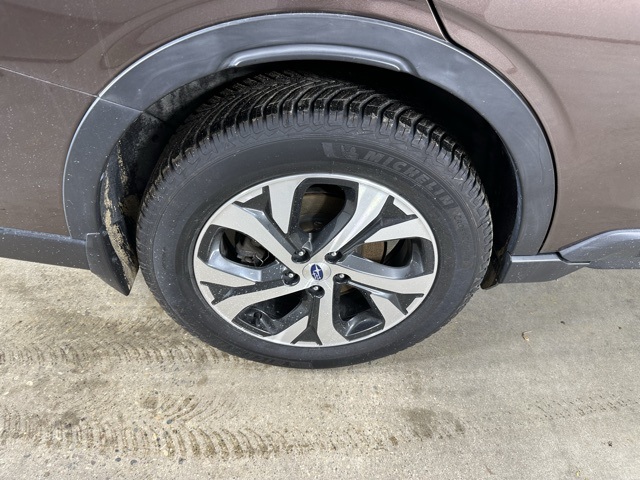 2021 Subaru Outback Limited photo 22