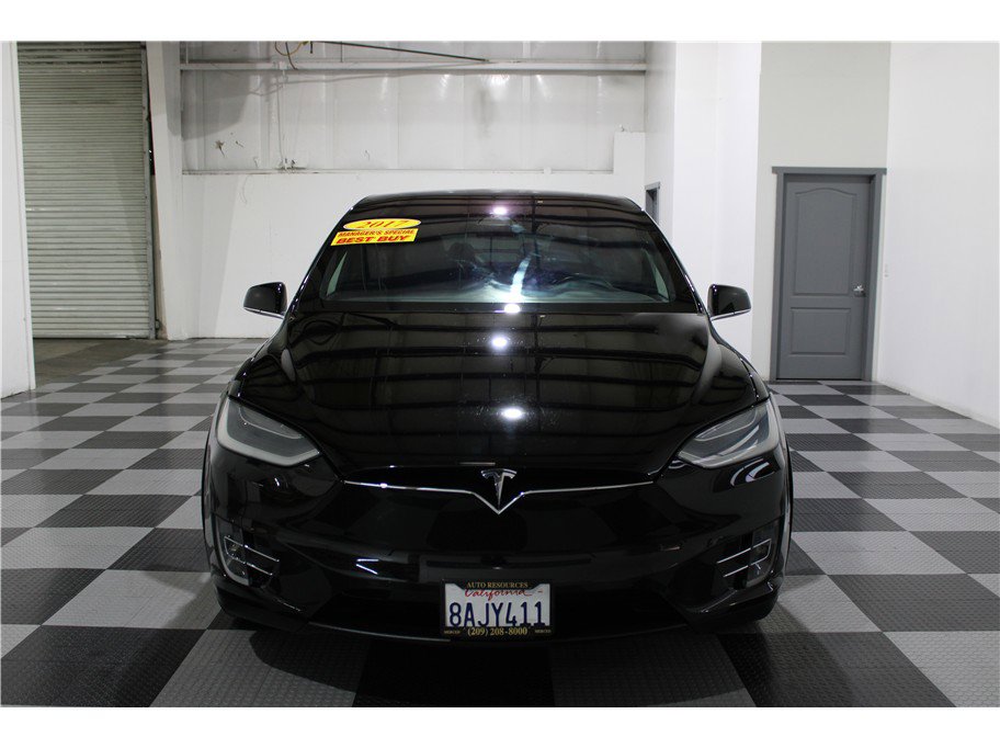 2017 Tesla Model X 75D photo 2