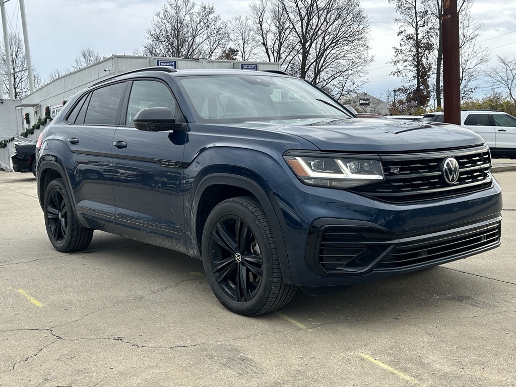 2023 Volkswagen Atlas Cross Sport V6 SEL R-Line photo 4