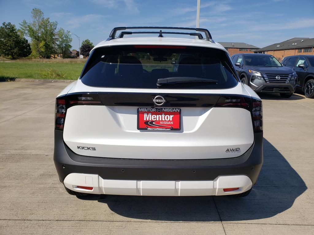 2026 Nissan Kicks SV photo 3