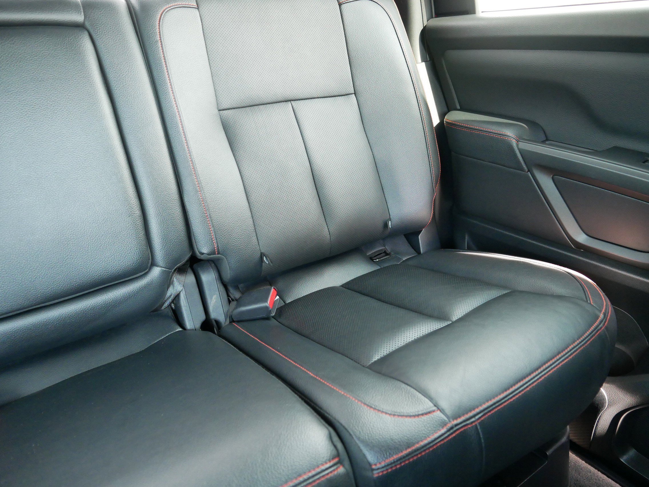2021 Nissan Titan PRO-4X photo 13