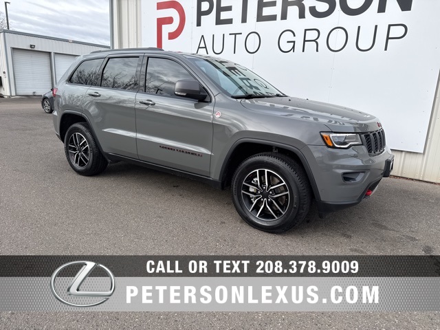 2021 Jeep Grand Cherokee Trailhawk's photo