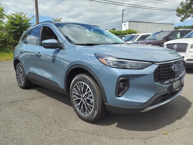 2024 Ford Escape PHEV's photo