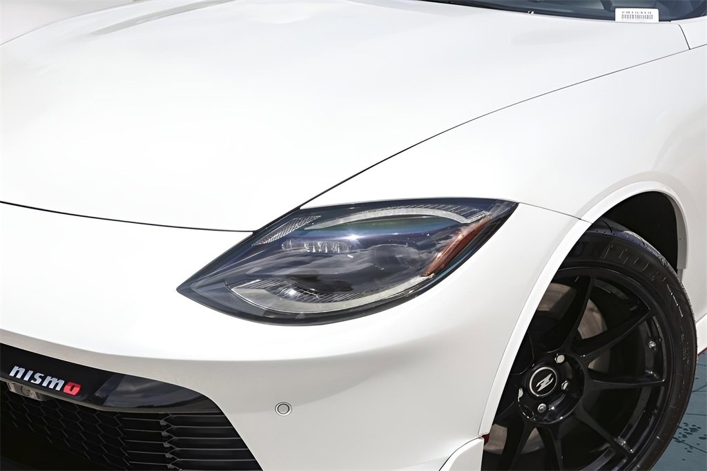 2024 Nissan Z Nismo photo 2