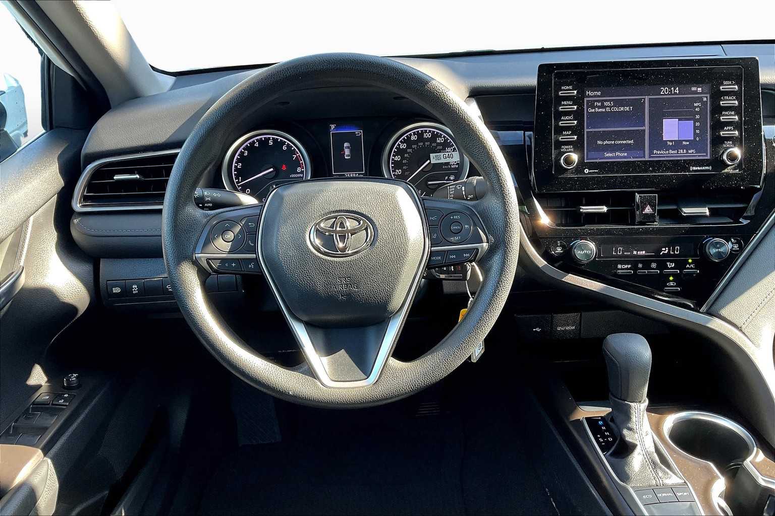 2023 Toyota Camry LE photo 3