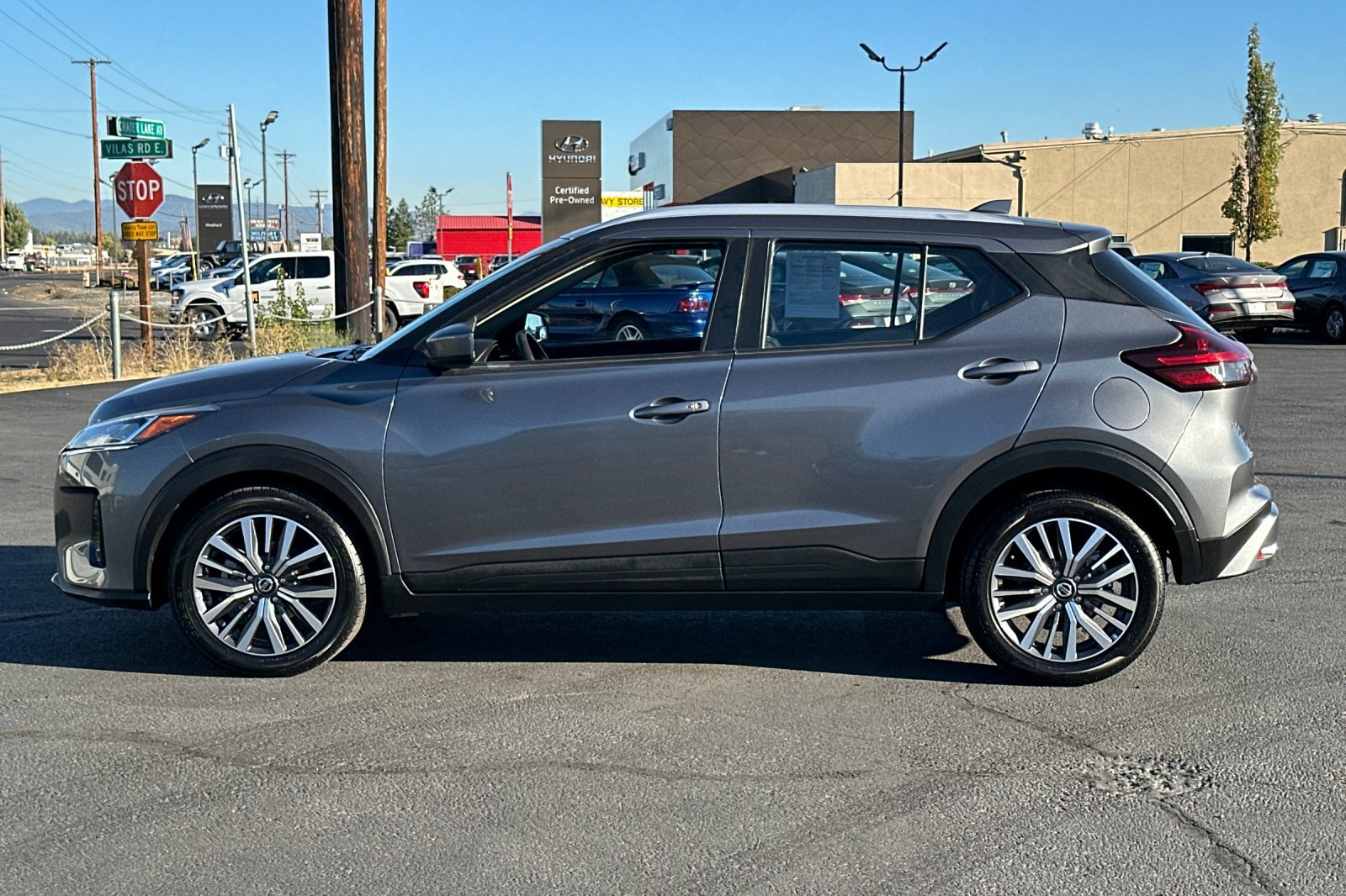 2021 Nissan Kicks SV photo 4