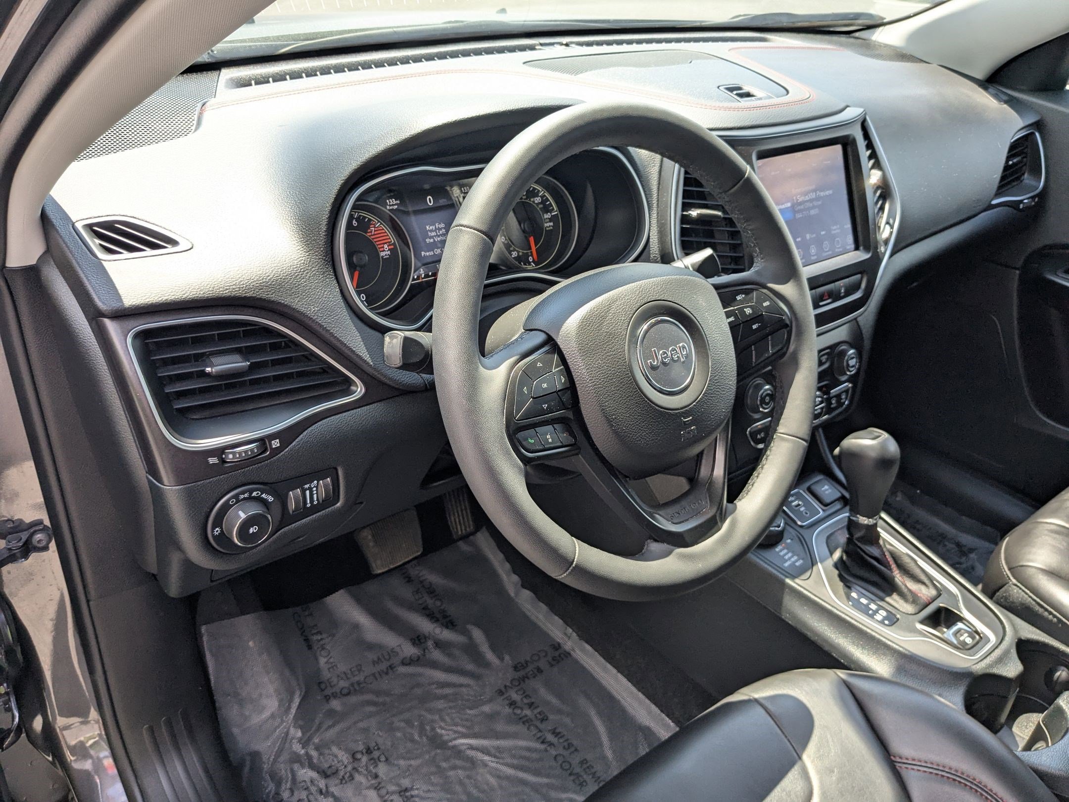 2022 Jeep Cherokee Trailhawk photo 12