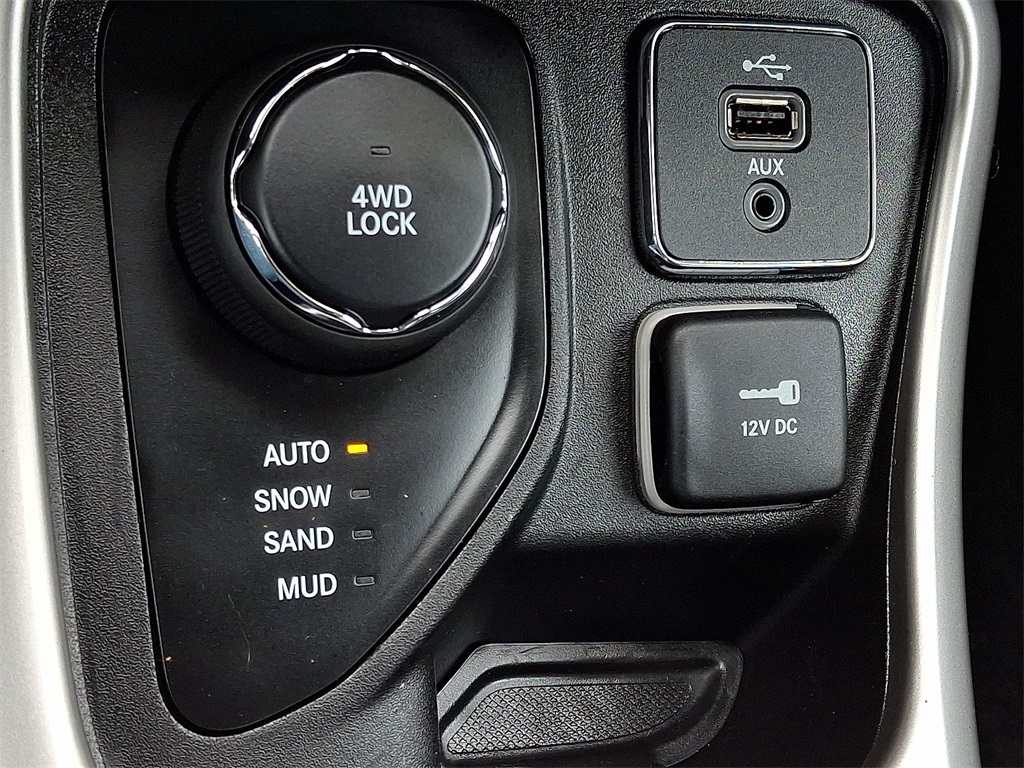 2018 Jeep Compass Latitude photo 22