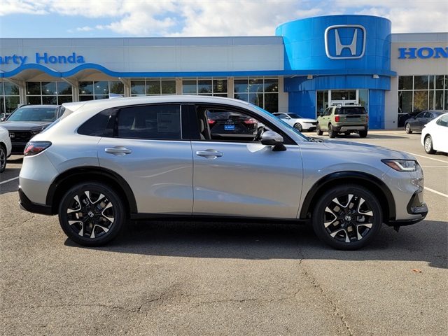 2026 Honda HR-V EX-L photo 2