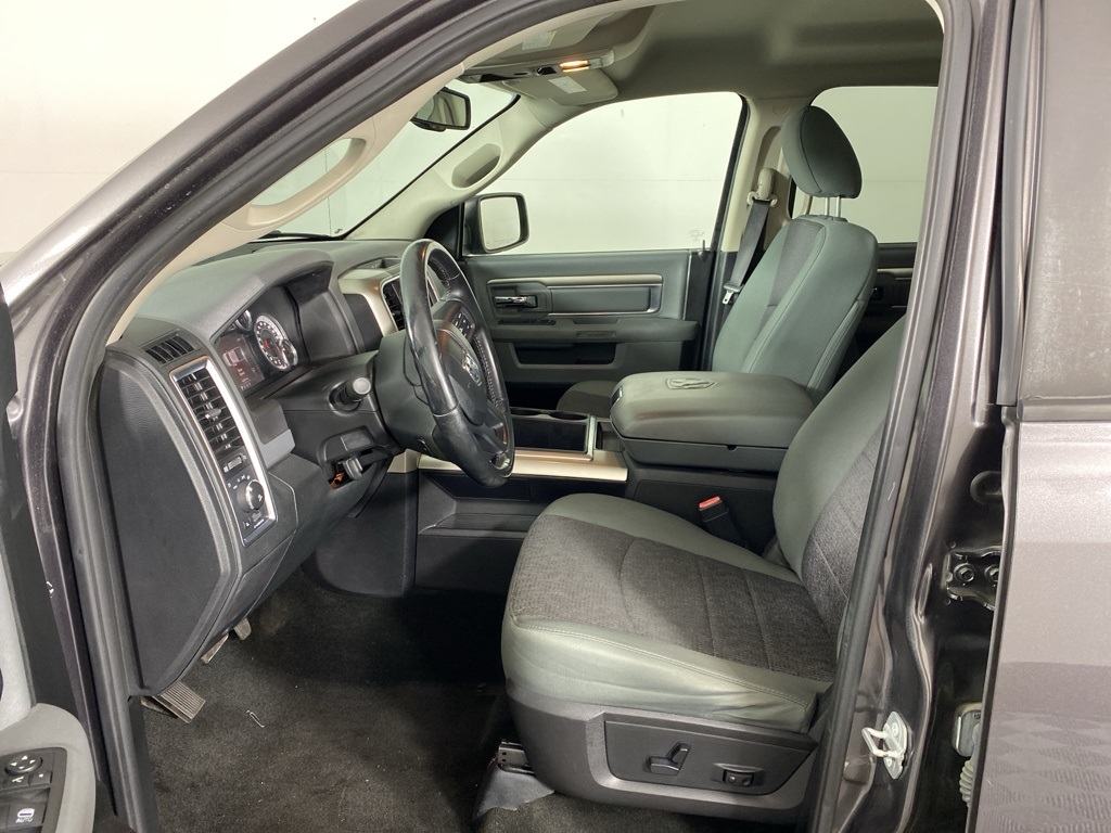 2015 Ram 1500 Big Horn photo 6