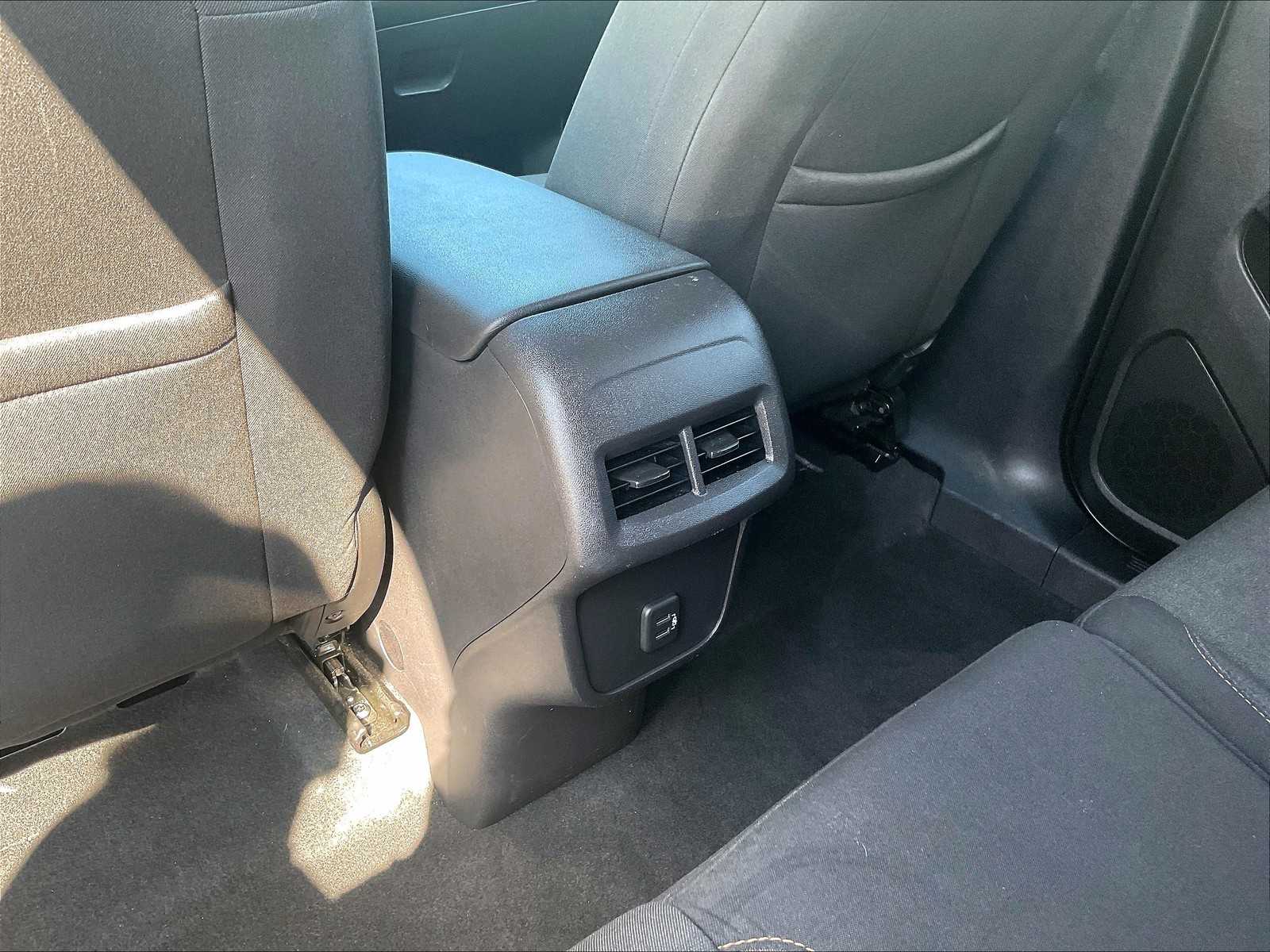 2019 Chevrolet Equinox LT photo 26