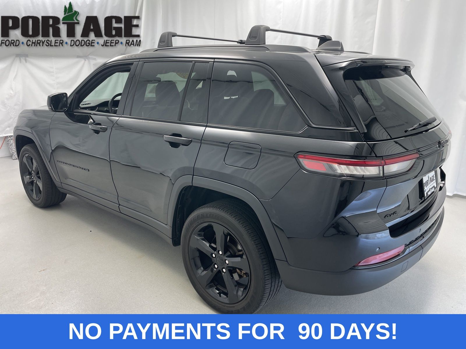 2022 Jeep Grand Cherokee Altitude photo 4