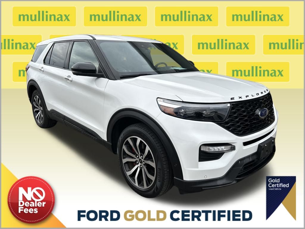 2021 Ford Explorer ST's photo