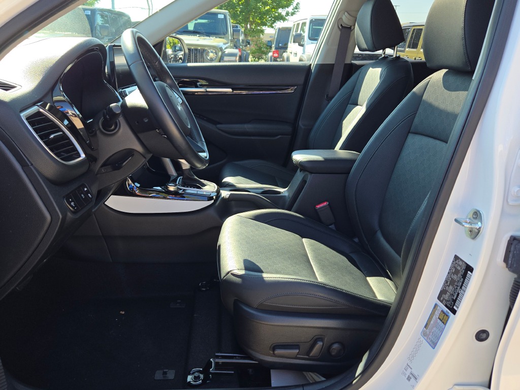 2022 Kia Seltos EX photo 22