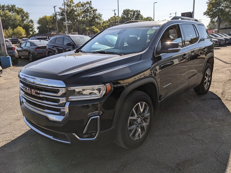 2023 Gmc Acadia SLT photo 2