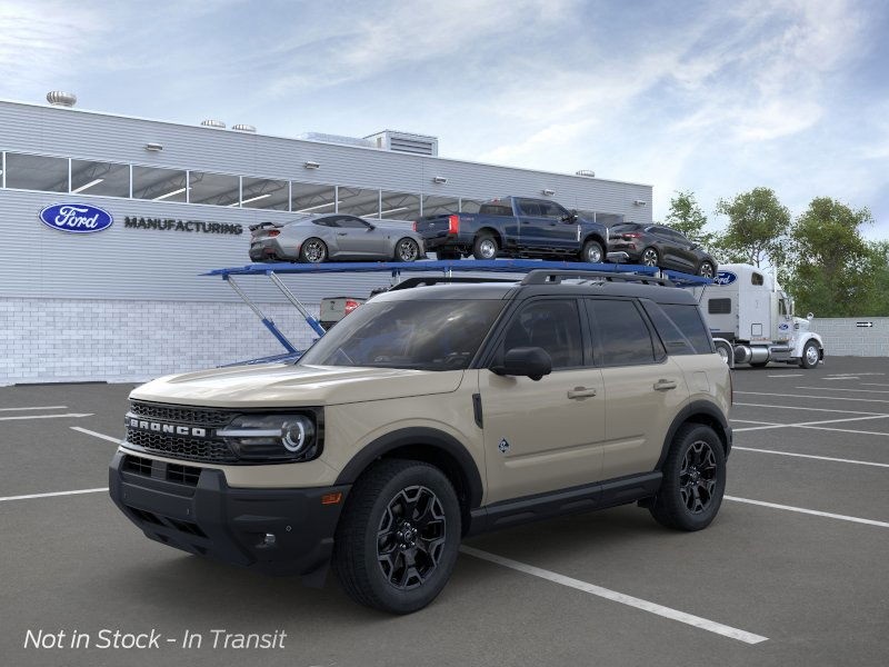 2025 Ford Bronco Sport Outer Banks photo 2
