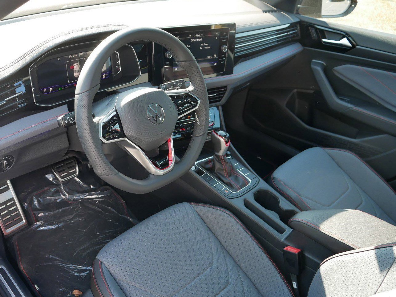 2025 Volkswagen Jetta GLI Autobahn photo 5