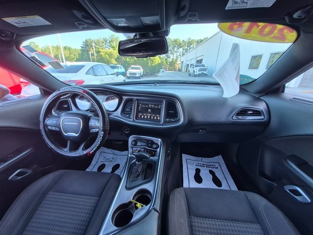 2018 Dodge Challenger SXT photo 13