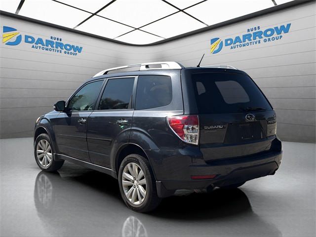 2011 Subaru Forester 2.5X Touring photo 3