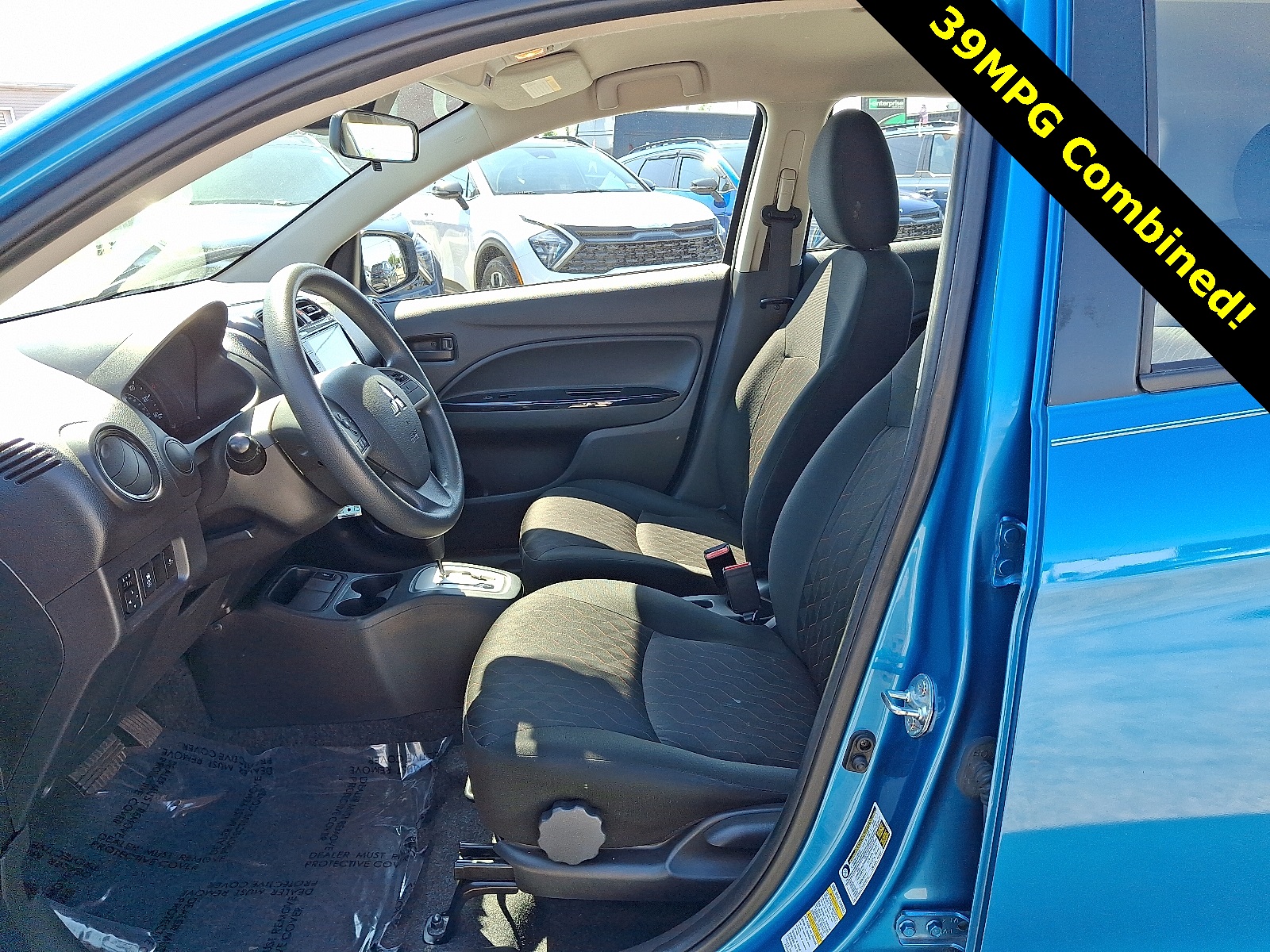 2023 Mitsubishi Mirage LE photo 8