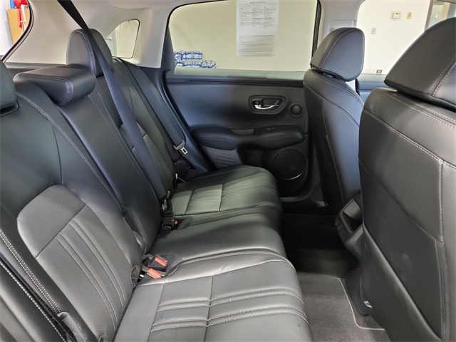2025 Honda HR-V EX-L photo 14