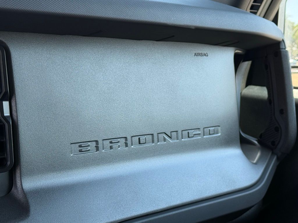 2025 Ford Bronco Badlands photo 10