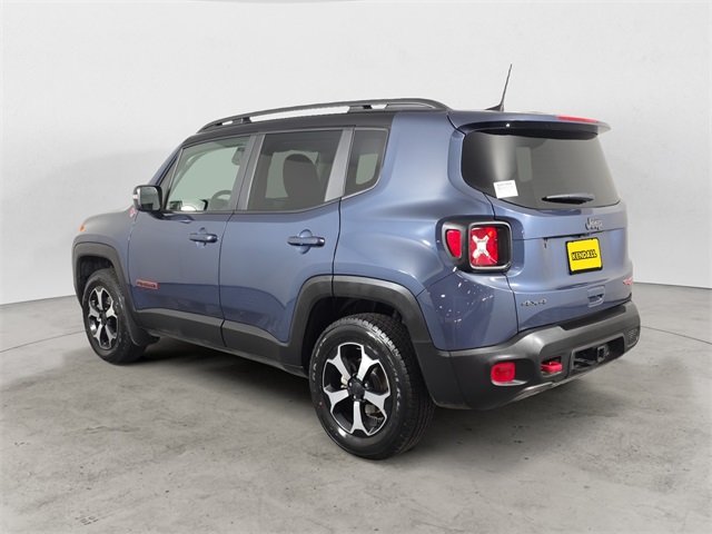 2022 Jeep Renegade Trailhawk photo 2