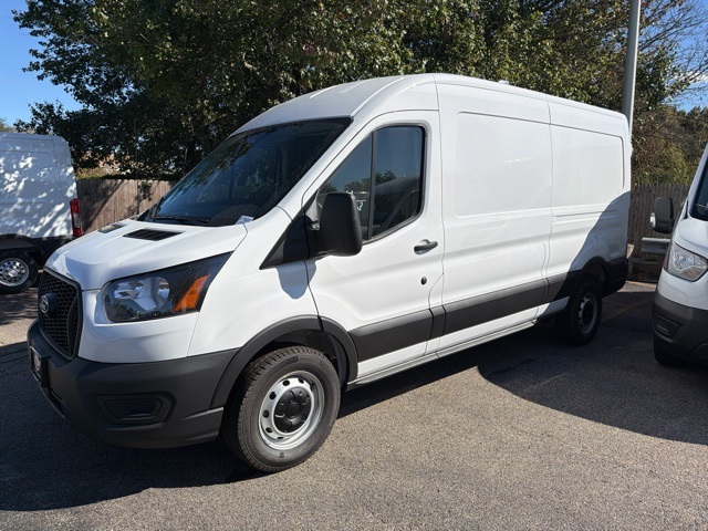 2026 Ford Transit Cargo photo 4