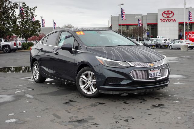 Used 2017 Chevrolet Cruze LT with VIN 1G1BE5SM3H7154494 for sale in Elk Grove, CA