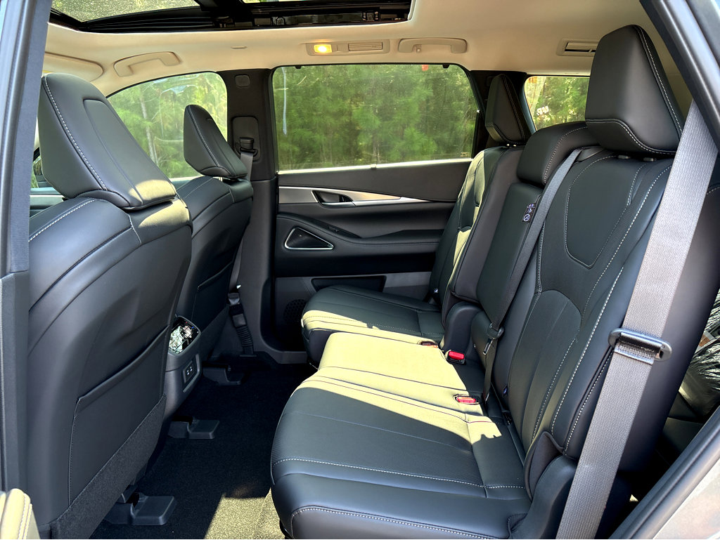 2026 Infiniti QX60 Luxe AWD photo 25