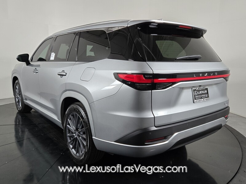 2026 Lexus TX 350 photo 4