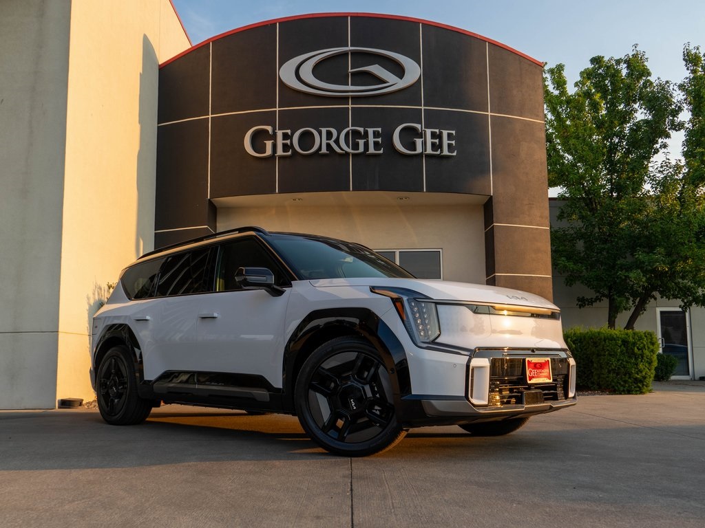 2026 Kia EV9 GT-Line's photo