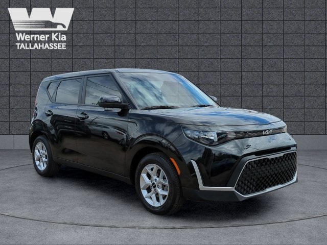 2025 Kia Soul LX photo 2