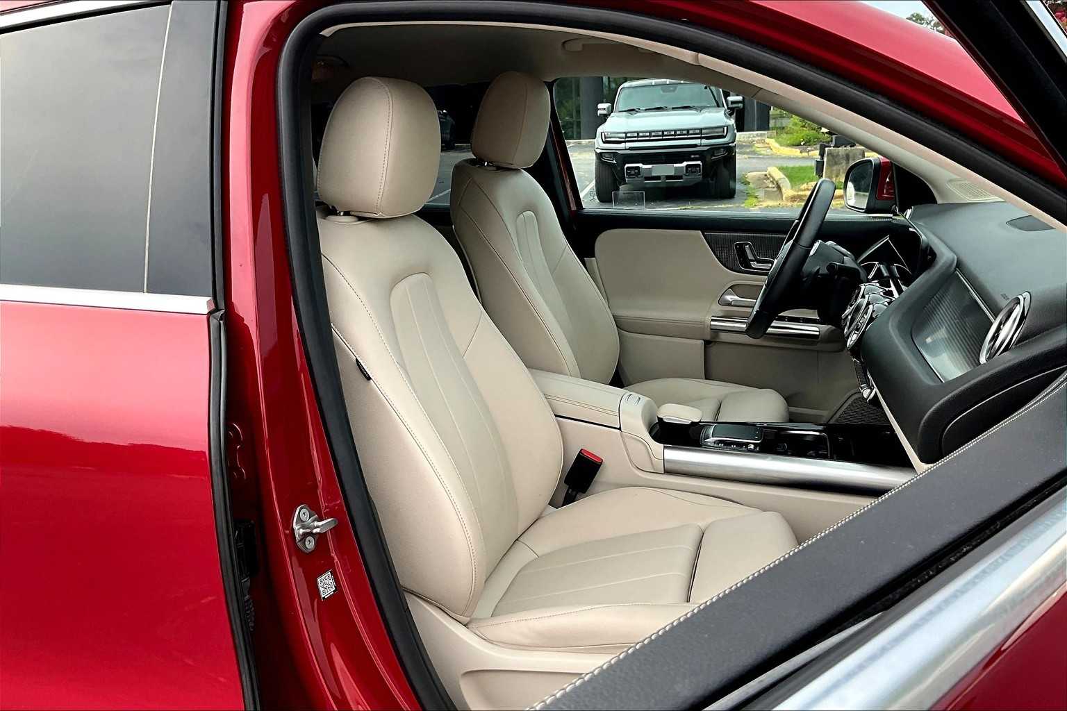 2022 Mercedes Benz GLA 250 photo 8