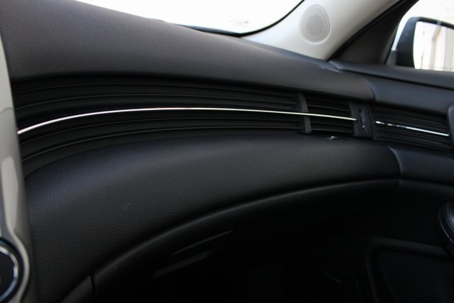 2015 Chevrolet Malibu 2LT photo 3