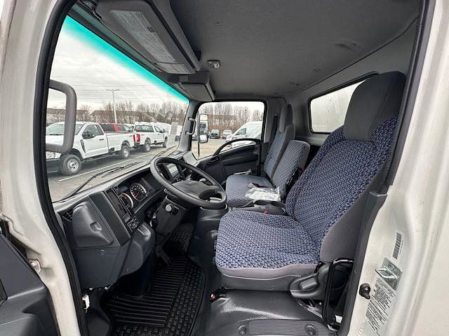 2023 Chevrolet Silverado Base photo 8