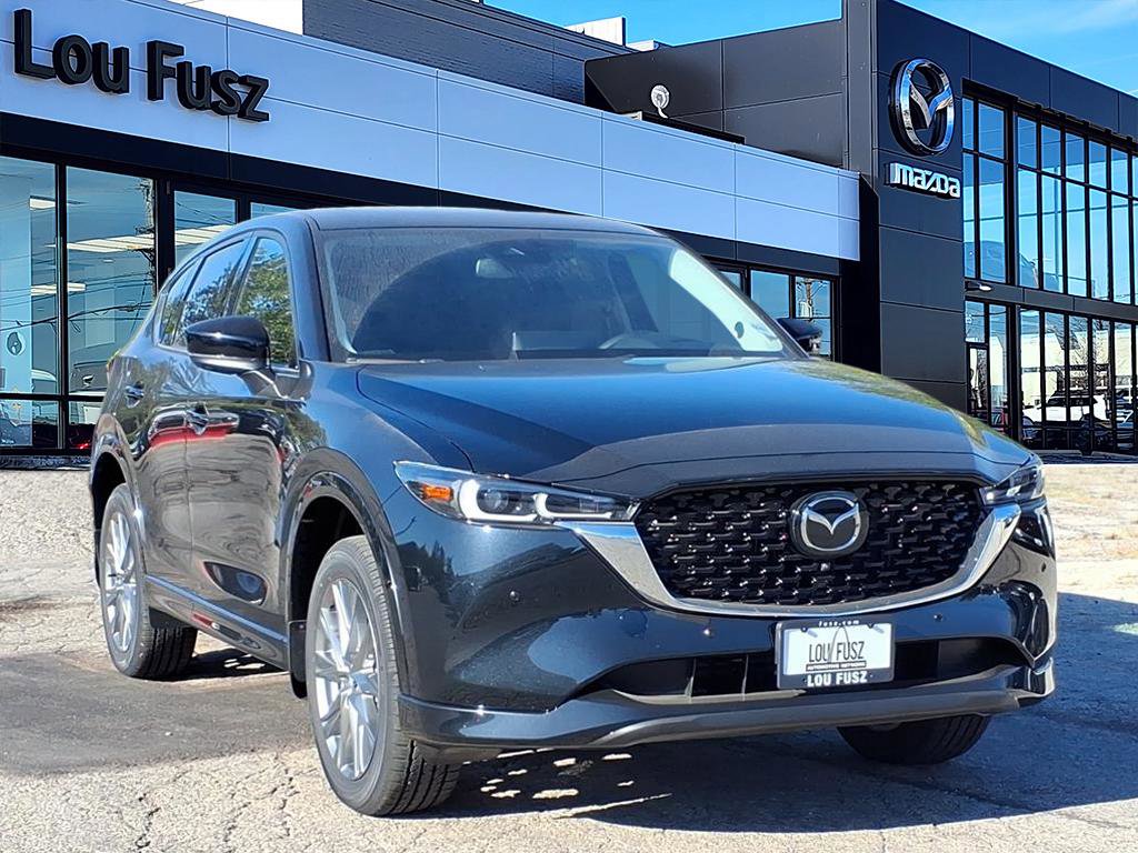 2025 Mazda CX-5 S Premium Plus package's photo