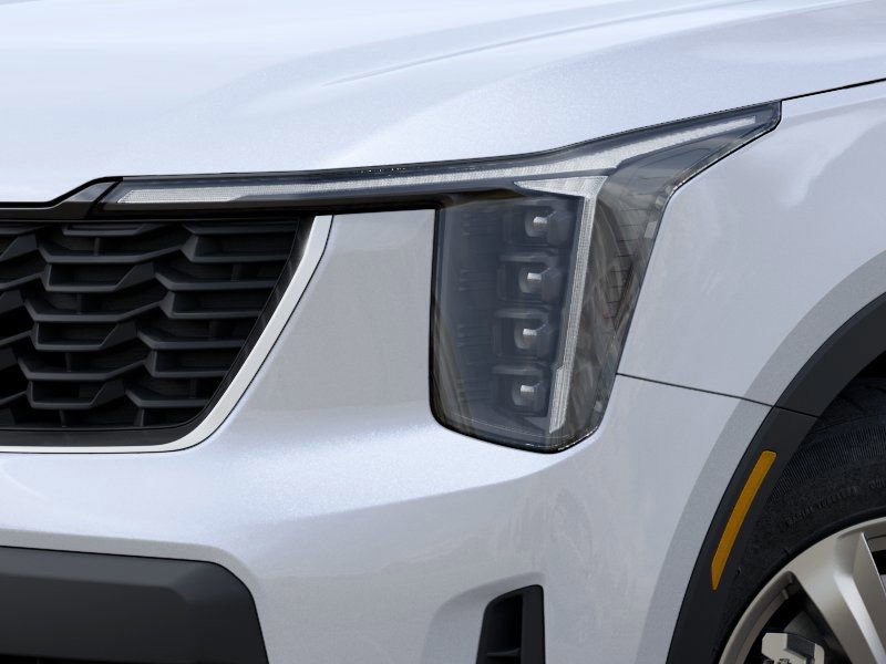 2026 Kia Sorento LX photo 9
